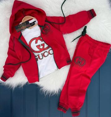 Gucci setje beschikbaar voor biedingen