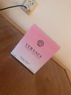 Versace bright crystal parfum te koop, Sieraden, Tassen en Uiterlijk, Uiterlijk | Parfum, Nieuw, Ophalen of Verzenden