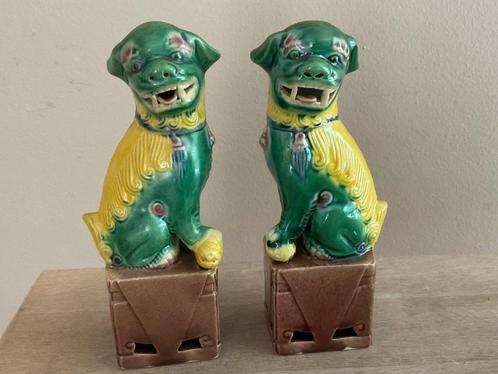 2 Chinese Foo Dogs van geglazuurd keramiek in prima staat, Antiek en Kunst, Kunst | Niet-Westerse kunst, Verzenden