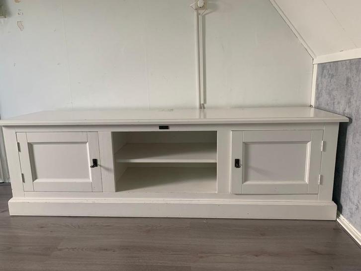 Witte tv meubel van livera maison., Huis en Inrichting, Kasten | Televisiemeubels, Gebruikt, Minder dan 100 cm, 150 tot 200 cm