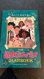 Alice Oseman - Het Heartstopper jaarboek, Boeken, Kinderboeken | Jeugd | 13 jaar en ouder, Alice Oseman, Ophalen of Verzenden