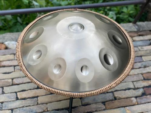 Unieke handpan in D mineur Zacht Goud – afgestemd op 432 Hz, Muziek en Instrumenten, Percussie, Zo goed als nieuw, Melodische percussie