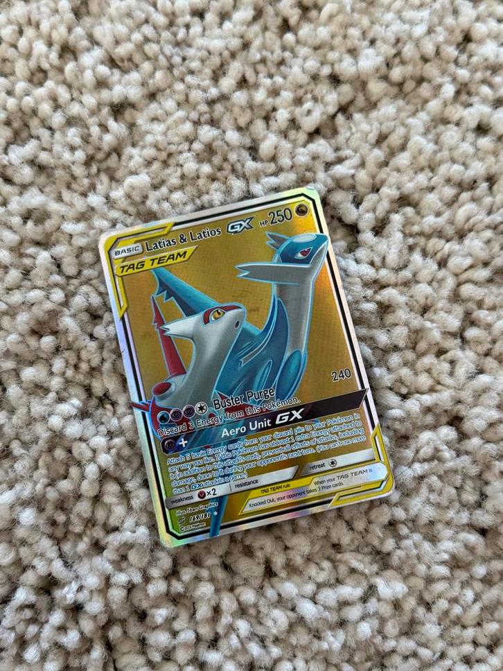 Latias & Latios GX - Gouden Tag Team kaart!, Hobby en Vrije tijd, Verzamelkaartspellen | Pokémon, Zo goed als nieuw, Losse kaart