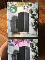 Slimme Buitenlamp (wifi) – Up & Down Light voor Buiten, Tuin en Terras, Buitenverlichting, Kunststof, Minder dan 50 watt, Wandlamp