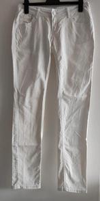 Witte Amisu Jeans maat 30, Maat 38/40 (M), Kort, Wit, Ophalen of Verzenden