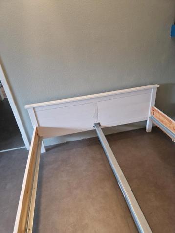 Wit houten bedframe - Tweepersoons - afbeelding 2