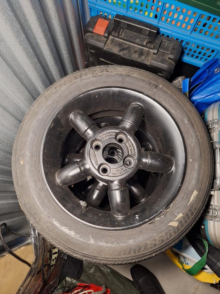 4 goede bandje met velg zat onder een mazda 323F origineel, Ophalen, Overige typen