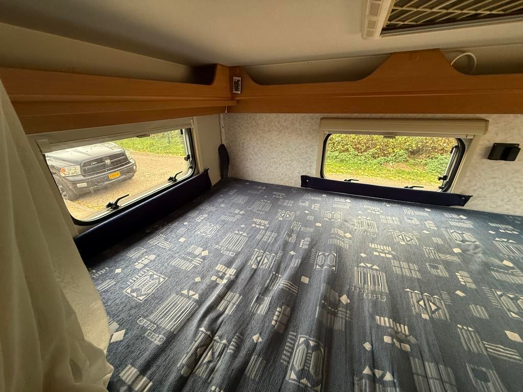Caravans And Camping Mclouis