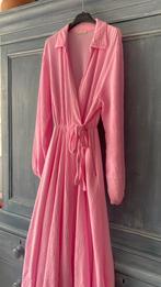 Mooie lange roze wikkeljurk van : BEBOU, Maat 46/48 (XL) of groter, Ophalen of Verzenden, Zo goed als nieuw, Roze