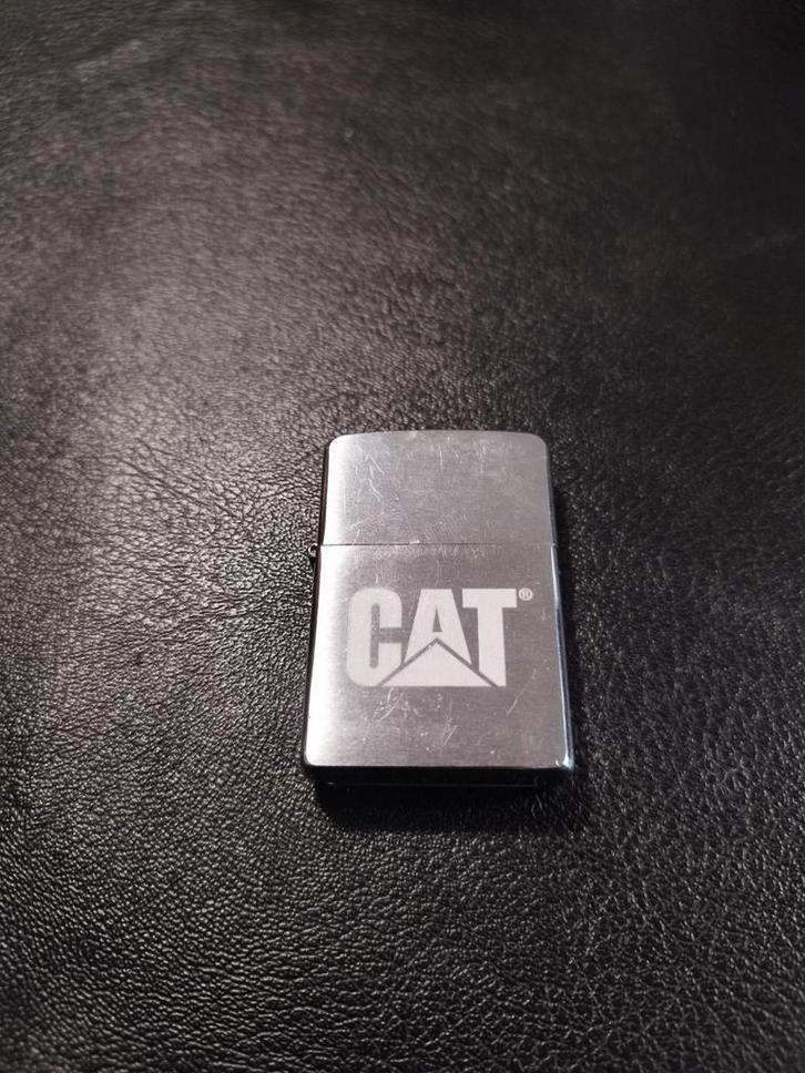 Zippo Caterpillar CAT, Verzamelen, Rookartikelen, Aanstekers en Luciferdoosjes, Gebruikt, Aansteker, Ophalen of Verzenden