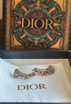 Dior oorbellen origineel, Ophalen of Verzenden, Zo goed als nieuw, Goud, Overige materialen