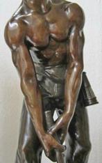 Henri Louis Levasseur 1853-1934==man met ontbloot bovenlijf, Antiek en Kunst, Antiek | Koper en Brons, Ophalen of Verzenden, Brons