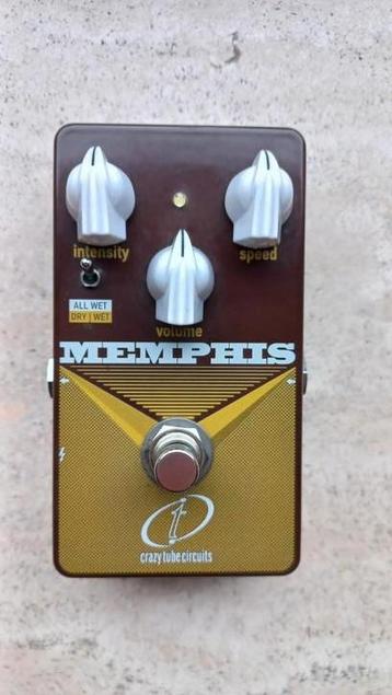 Crazy Tube Circuits Memphis beschikbaar voor biedingen