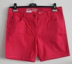 korte fel roze broek maat 42, Kleding | Dames, Broeken en Pantalons, Kort, Maat 42/44 (L), Ophalen of Verzenden, Roze
