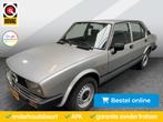 Alfa Romeo Alfetta 1.6, Auto's, Alfa Romeo, Gebruikt, Overige modellen, 4 cilinders, Met garantie (alle)