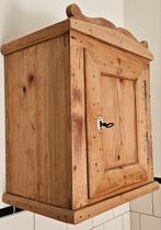 Oud grenen kastje 53 x 44 x 30 cm, Ophalen