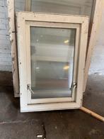 Kozijn met dubbel glas 122 x 85 met uitzetraam, Raamkozijn, Zo goed als nieuw, Hout, Ophalen