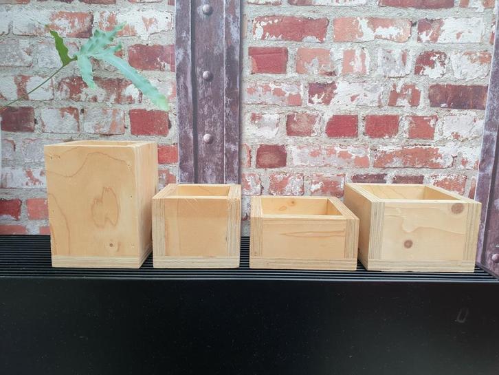 4 houten opbergbakjes in diverse maten, Diversen, Bureau-accessoires, Zo goed als nieuw, Ophalen of Verzenden