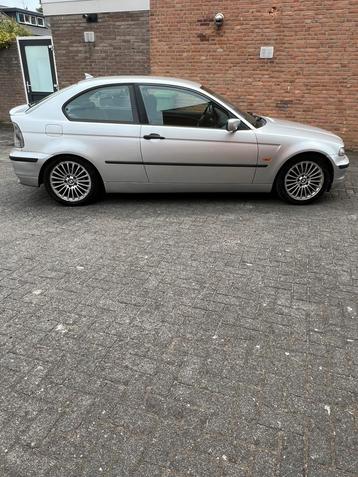BMW 3-Serie 1.8 316 Compact 2001 Grijs met nieuwe APK beschikbaar voor biedingen
