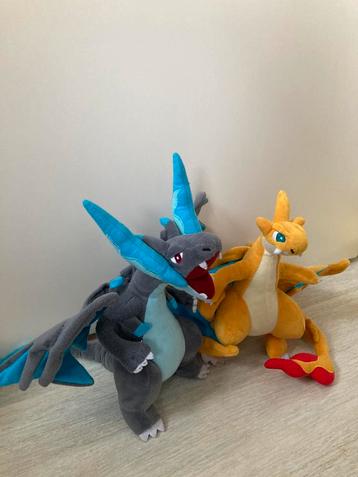 Mega charizard knuffels beschikbaar voor biedingen