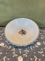 Schaaltje Provincial Bouquet (260124), Huis en Inrichting, Keuken | Servies, Ophalen of Verzenden, Overige stijlen, Schaal of Schalen