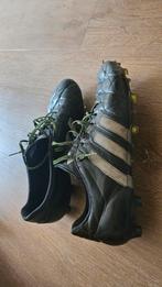 Adidas voetbalschoenen 45 1/3 - Zwart, Sport en Fitness, Voetbal, Maat XS of kleiner, Ophalen of Verzenden, Zo goed als nieuw