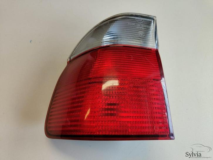 Achterlicht links rood wit BMW 5 Serie E39  Touring 2496321, Auto-onderdelen, Verlichting, BMW, Gebruikt, Ophalen of Verzenden