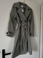 Trendy trenchcoat maat s nieuw!, Kleding | Dames, Jassen | Zomer, Ophalen of Verzenden, Nieuw, Maat 36 (S), Groen