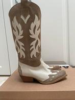 Nieuw: Sacha cowboylaarzen leer en suede maat 39, Hoge laarzen, Beige, Nieuw, Ophalen of Verzenden