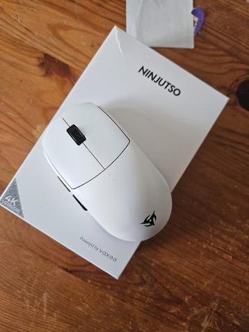VAXEE x NINJUTSO SORA Wireless (4K)[White] 4 maanden oud beschikbaar voor biedingen
