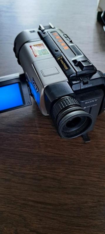 Sony CCD-TRV69E video camera recorder beschikbaar voor biedingen
