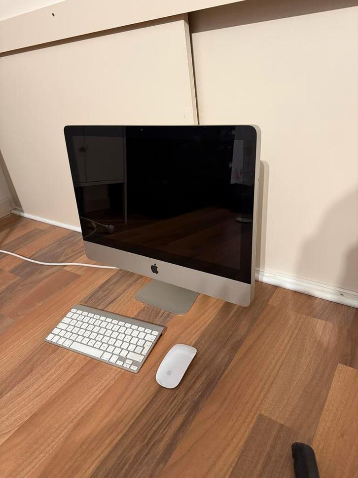 Defecte iMac 21,5" (2011) - Onderdelen/Reparatie, Computers en Software, Apple Desktops, Niet werkend, iMac, HDD, 2 tot 3 Ghz