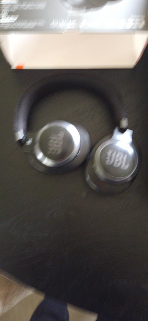 JBL Live 660NC Koptelefoon - Amper gebruikt!, Audio, Tv en Foto, Koptelefoons, Zo goed als nieuw, Over oor (circumaural), Overige merken