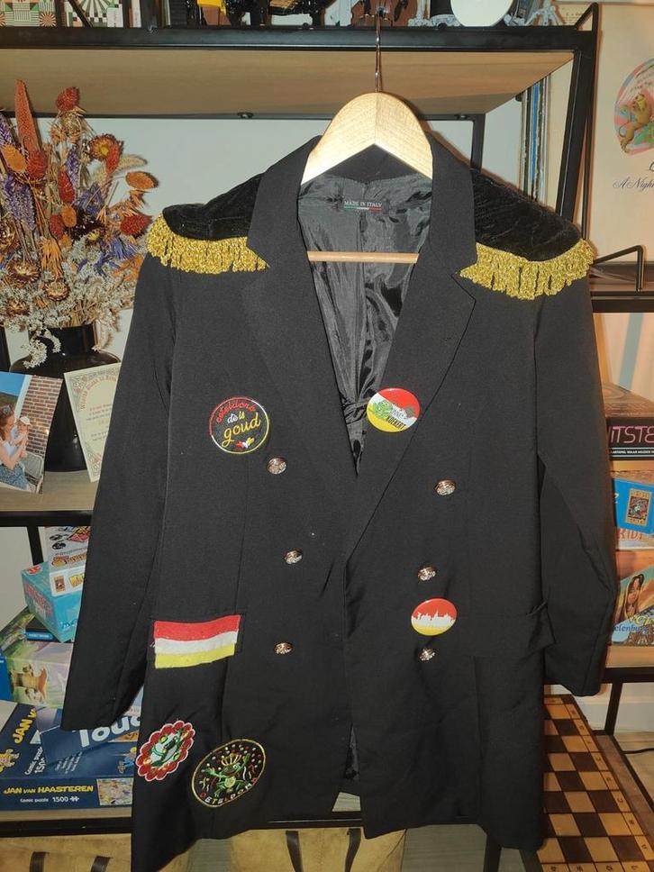 Oeteldonk dames jas Den Bosch carnaval M, Kleding | Dames, Carnavalskleding en Feestkleding, Carnaval, Ophalen of Verzenden