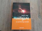 Paul C. Vos/ Hooligans - 16 openhartige verhalen, Boeken, Ophalen of Verzenden, Gelezen