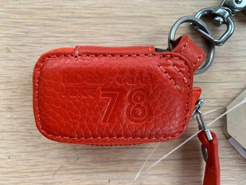 Nieuw leren BMW Motorrad sleuteletui 40 years GS BMW kleding, Motoren, Accessoires | Koffers en Tassen, Nieuw, Ophalen of Verzenden