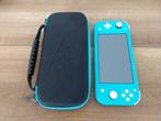 Nintendo Switch Lite Turquoise + Tasje, Spelcomputers en Games, Spelcomputers | Nintendo Switch Lite, Ophalen of Verzenden, Turquoise