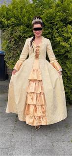 Prinsessen jurk met kroon, Ophalen, Zo goed als nieuw