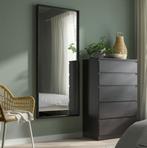 Grote spiegel met zwarte lijst, Huis en Inrichting, Woonaccessoires | Spiegels, Ophalen, 100 tot 150 cm, Zo goed als nieuw, Rechthoekig