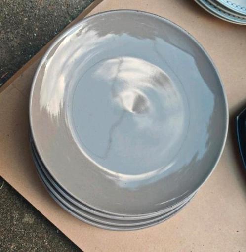 SERAX maison d'être dinerborden, Huis en Inrichting, Keuken | Servies, Zo goed als nieuw, Bord(en), Overige stijlen, Porselein
