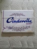 Vintage Cinderella bedset, Huis en Inrichting, Slaapkamer | Beddengoed, Ophalen of Verzenden, Nieuw, Tweepersoons, Wit
