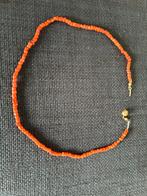 Kettinkje bloedkoraal met gouden sluitinkje, Sieraden, Tassen en Uiterlijk, Antieke sieraden, Ophalen, Goud, Ketting
