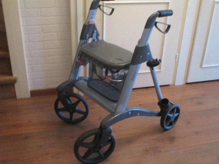 Rollator , v.a 70,00e, Diversen, Rollators, Opvouwbaar, Ophalen