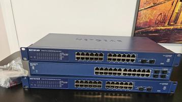 Netwerk switches, 2x Netgear GS724T en één GS724TS beschikbaar voor biedingen