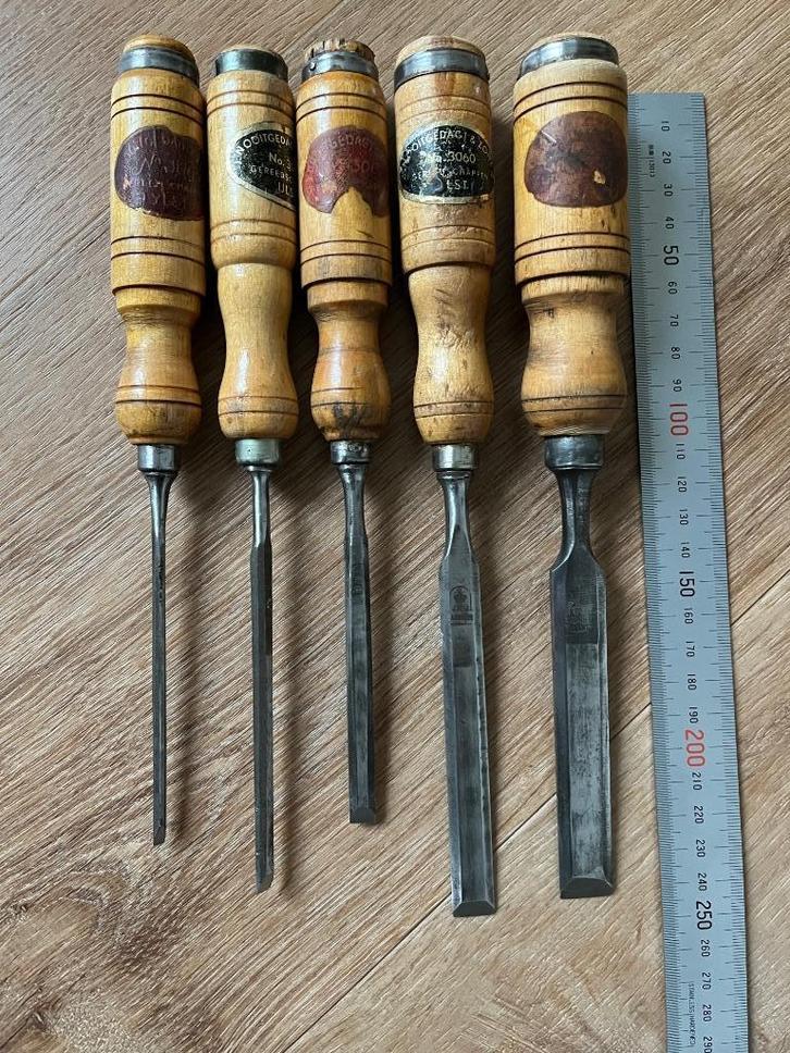 NOOITGEDAGT Houtbeitels Steekbeitels, Antiek en Kunst, Antiek | Gereedschap en Instrumenten, Ophalen of Verzenden