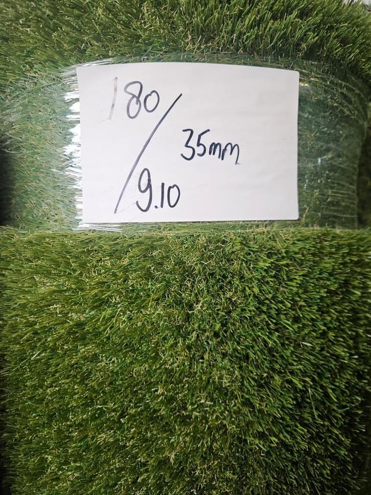 Kunstgras coupon 35mm poolhoogte 1.80 x 9.10 nu voor €195,-, Tuin en Terras, Gras en Kunstgras, Nieuw, 20 m² of meer, Ophalen of Verzenden