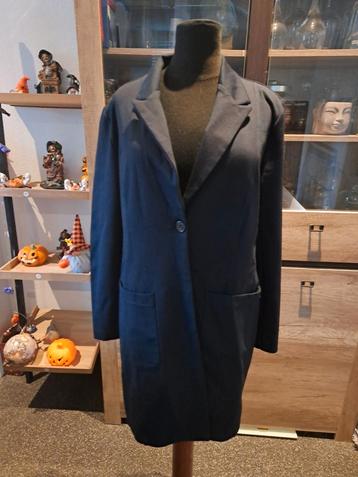 Donker blauwe langere blazer Purdey mt xl beschikbaar voor biedingen