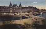 Centraalstation - Amsterdam - tram volk - gelopen, Ophalen of Verzenden, Voor 1920, Gelopen, Noord-Holland