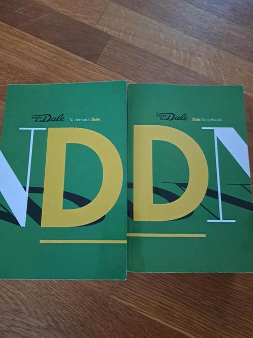 Van Dale Pocketwoordenboek Nederlands-Duits en Duits Nederan, Boeken, Woordenboeken, Zo goed als nieuw, Duits, Van Dale, Ophalen of Verzenden