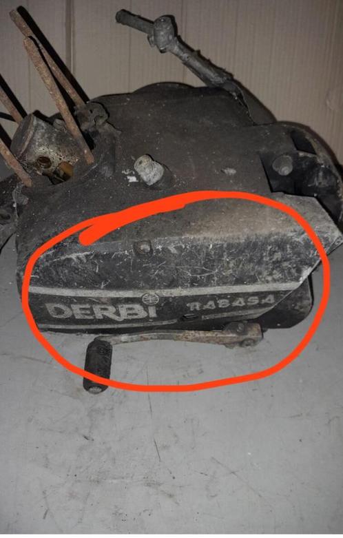 Gezocht: ontstekingsdeksel Derbi FDS / Rabasa, Fietsen en Brommers, Brommeronderdelen | Oldtimers, Overige merken, Kap, Ophalen